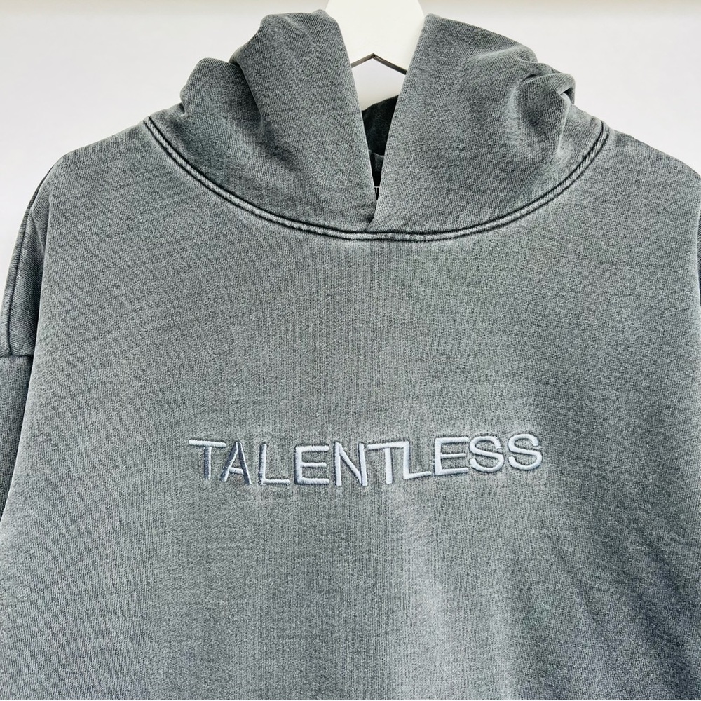 Talentless washed fabric circle embroidery hoodie heavy duty - Picture 6 of 10